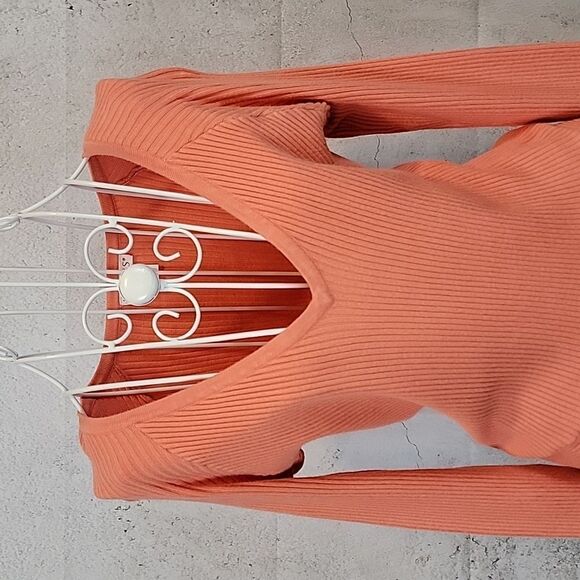 Venus orange sherbert ribbed knit sweater Women's Size S - Picture 2 of 10